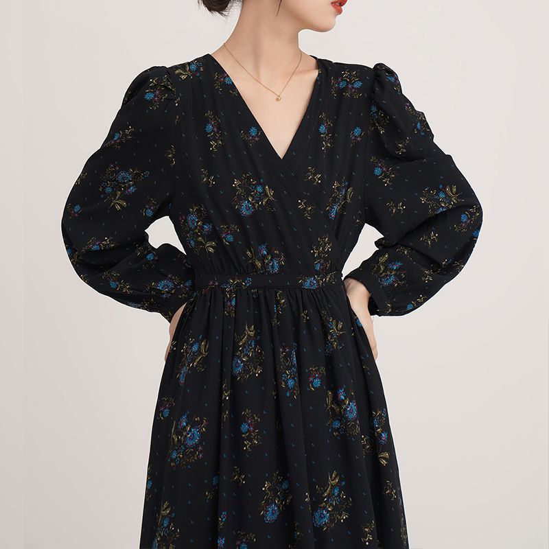 Bohemian Women Dresses Asual Floral Printed Woman Long Dress V-neck Mujer Vestidos Long Sleeve Loose A-Line Dress Elastic Waist